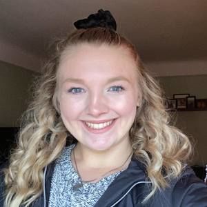 Meet your Posher, Alexis